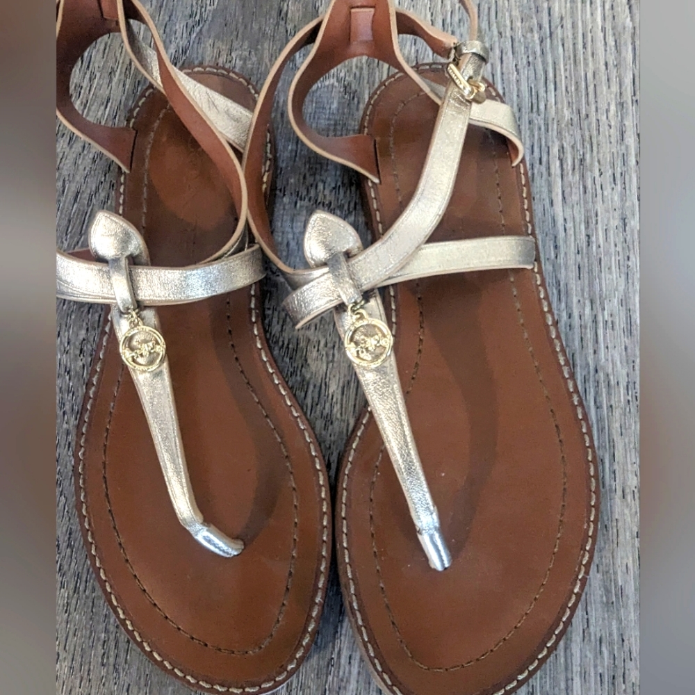 Pretty Sz 5 Coach Sandals